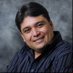 Perfil de Efraín Romero