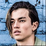 Letras(lyrics) de canciones de Leeon