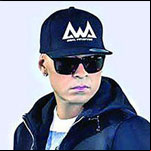 Letras(lyrics) de canciones de Real Phantom
