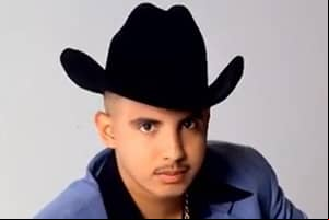 Biografía de Adán Chalino Sánchez