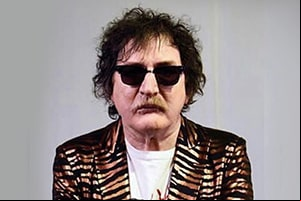Biografía de Charly García