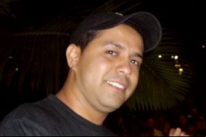 Biografía de DJ ACO - Rolando Martinez