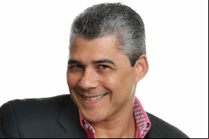 Biografía de Miles Peña