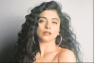 Biografía de Mon Laferte