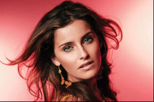 Biografía de Nelly Furtado