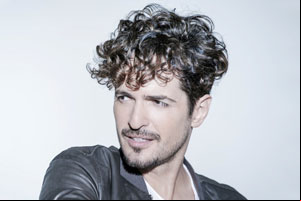 Biografía de Tommy Torres