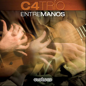 Álbum Entre Manos de C4 Trio