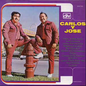 Álbum Tres Tumbas de Carlos y José