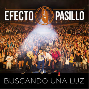 Álbum Buscando Una Luz de Efecto Pasillo