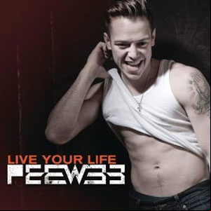 Álbum Live Your Life de PeeWee