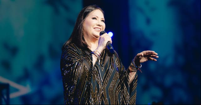 Ana Gabriel - Gira en Estados Unidos “Por Amor a Ustedes”
