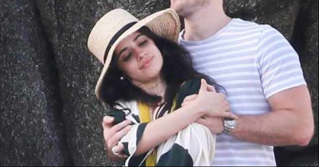 ¡OMG! Camila Cabello ¿tiene novio y no es Shawn Mendes? (+FOTOS)