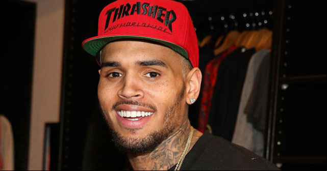 Chris Brown quiere que se olvide cuando golpeó a Rihanna en el 2009