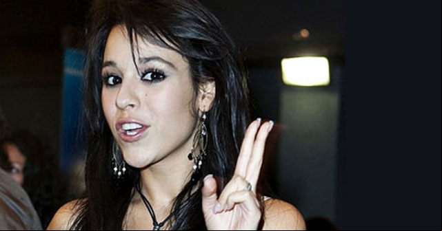 Danna Paola habla sobre amenazas de fans de Justin Bieber