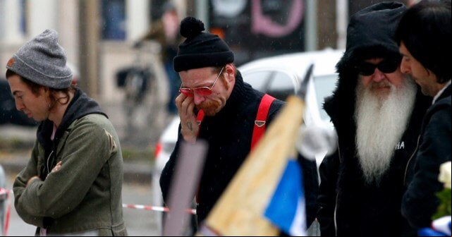 Eagles of Death Metal regresó a Paris tras ataques terroristas