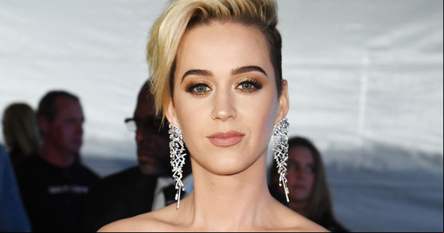 Katy Perry logra un millón de seguidores en Twitter
