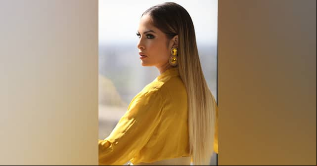 Mia Queen cierra el año 2020 en “Movimiento”