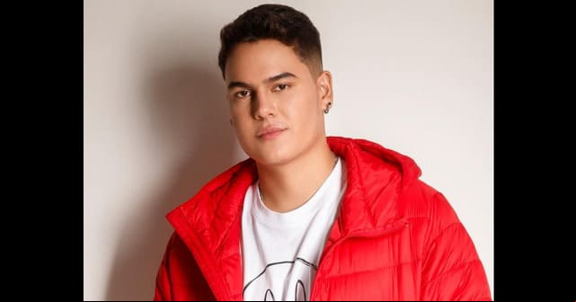 Miguel Bueno promociona su nuevo álbum <em>“Directo al Cora”</em>