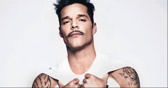 Ricky Martin publicó foto desnudo 